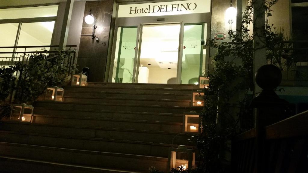 Hotel Delfino ミラノ・マリッティマ エクステリア 写真